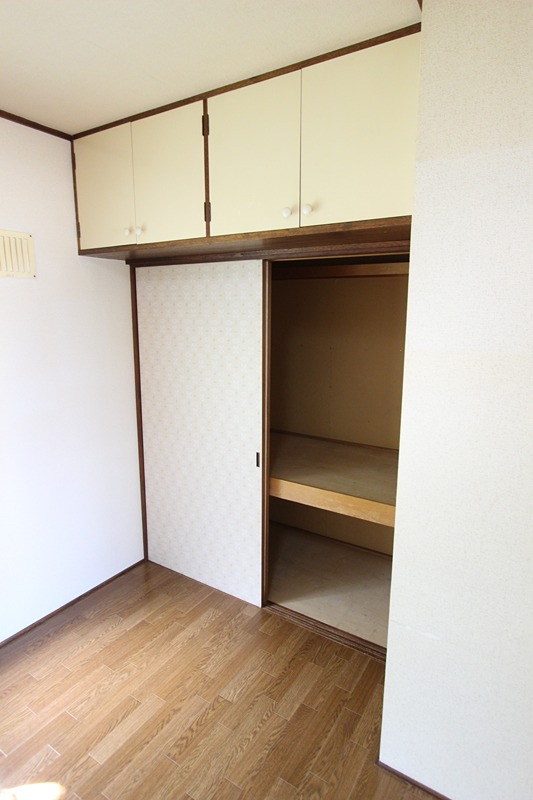 収納　同仕様201号室の画像です