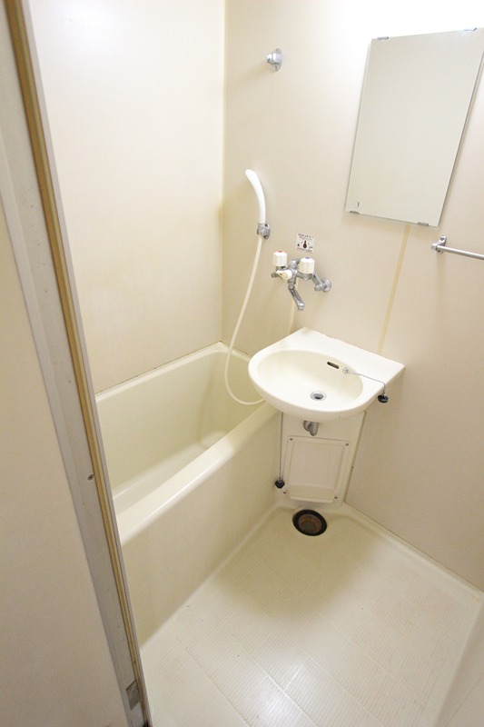 バス・シャワールーム　同仕様201号室の画像です