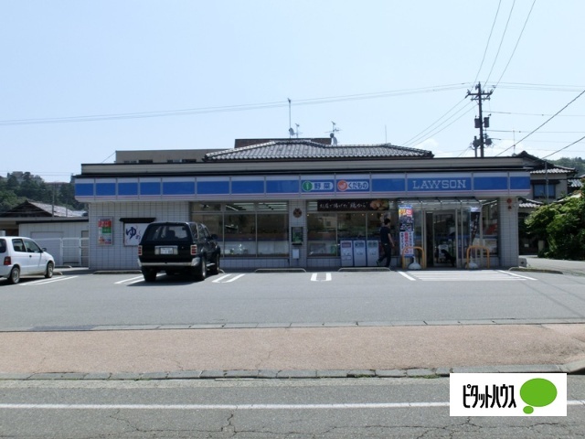 コンビニ　ローソンゆのまち山代桔梗丘店（コンビニ）まで164m