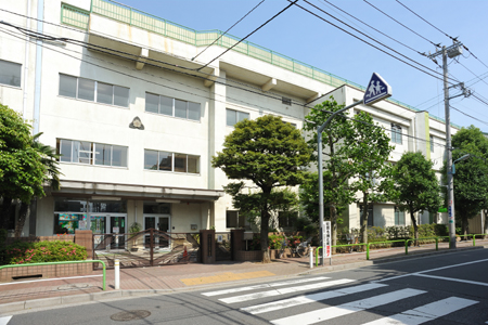 【板橋区大山東町のアパートの小学校】