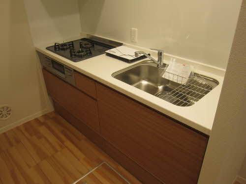 キッチン　同物件別号室の写真です。