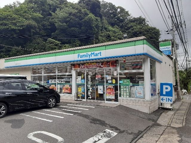コンビニ　ファミリーマート 衣笠インター店（コンビニ）まで503m