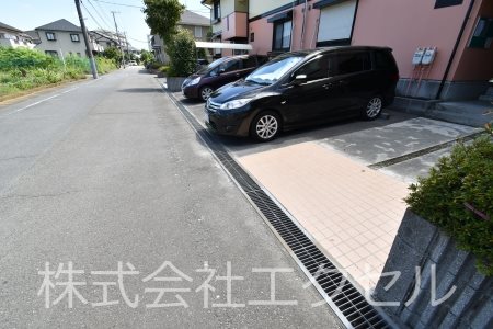 駐車場　敷地内駐車場です。