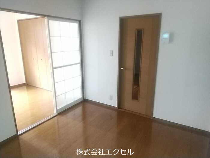 居室・リビング　明るいお部屋です。