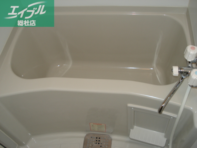 バス・シャワールーム　バス（浴室乾燥機付）