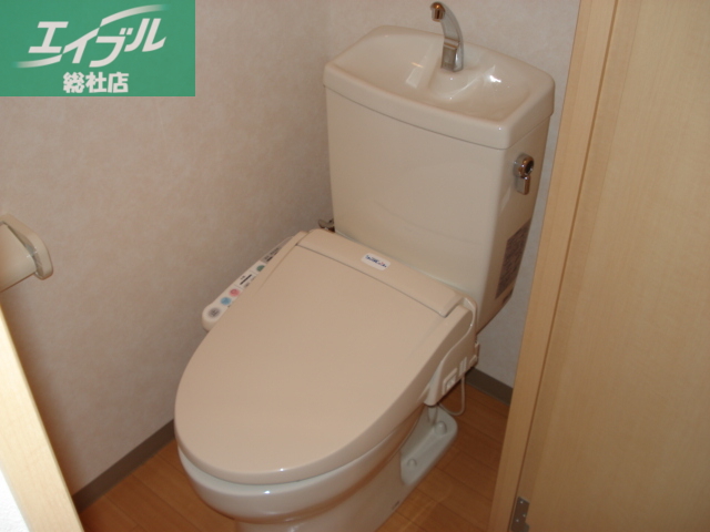 トイレ　シャワー付トイレ