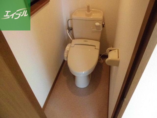 トイレ　※別号室の写真です