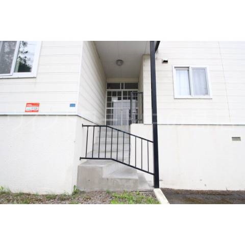 エントランス　詳細は、ウィンドワード中の島までご相談下さい。