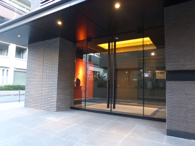 エントランス　エントランス