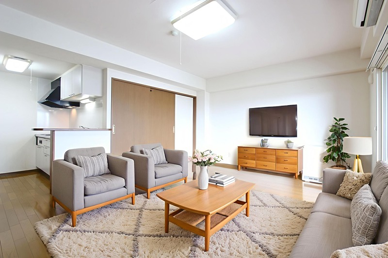 居室・リビング　本画像はCGで作成しており実際に現地に家具は置かれてません。