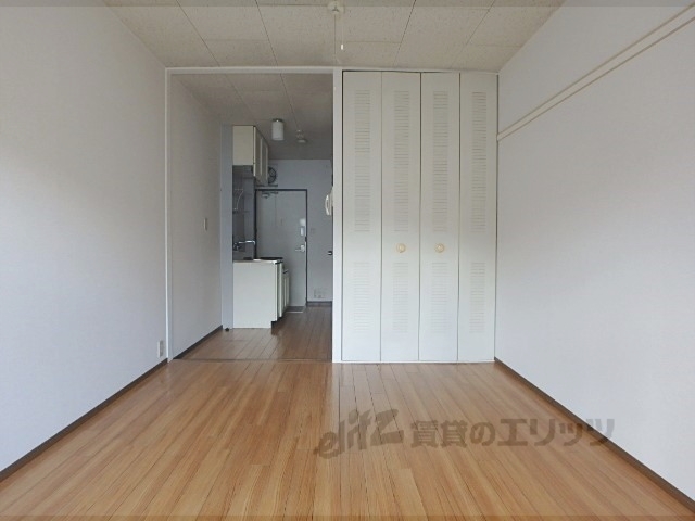 居室・リビング　洋室