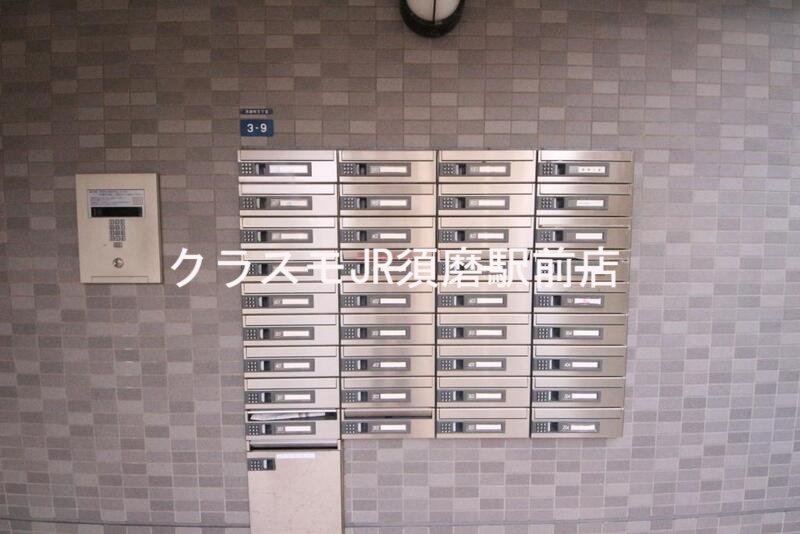 ロビー　集合ポストです