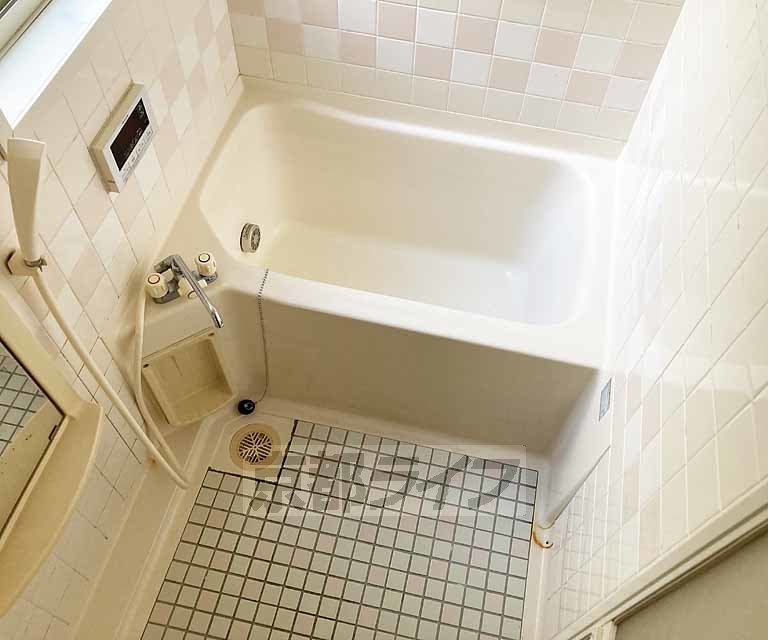 バス・シャワールーム　お風呂です・