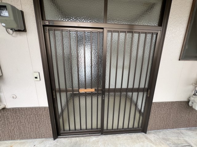 玄関　※写真は１０３号室です