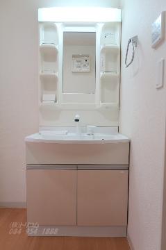 洗面設備　洗髪洗面化粧台