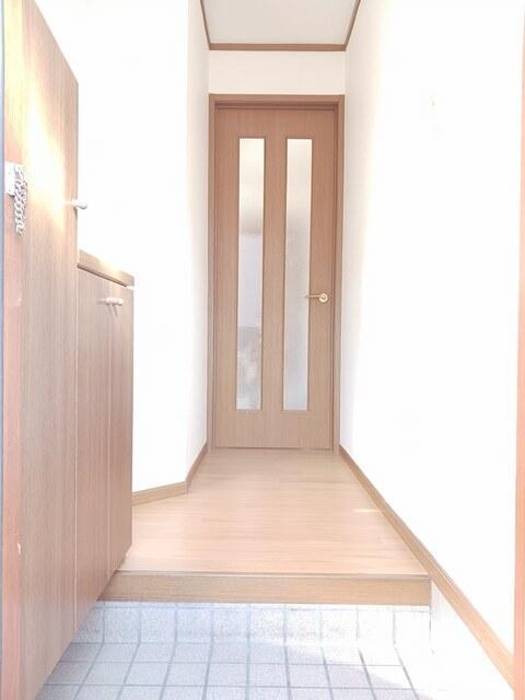 玄関　シューズボックス付きの玄関☆