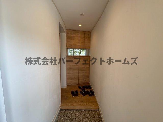 玄関　落ち着いた玄関です