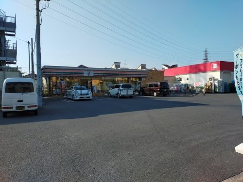 コンビニ　セブンイレブン 交野私部4丁目店（コンビニ）まで299m