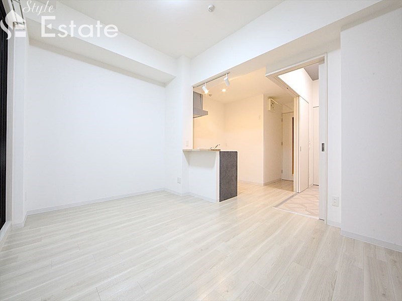 居室・リビング　内装