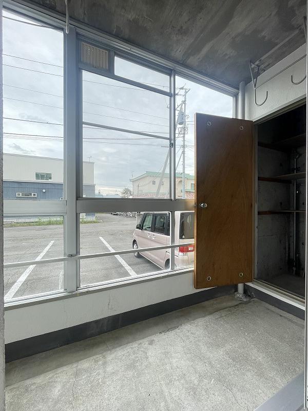 バルコニー　バルコニー