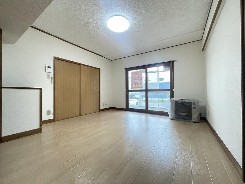 居室・リビング　リビング１