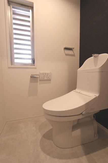 トイレ　トイレは2箇所！