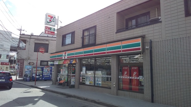 コンビニ　セブンイレブン　横浜菊名駅前店（コンビニ）まで500m