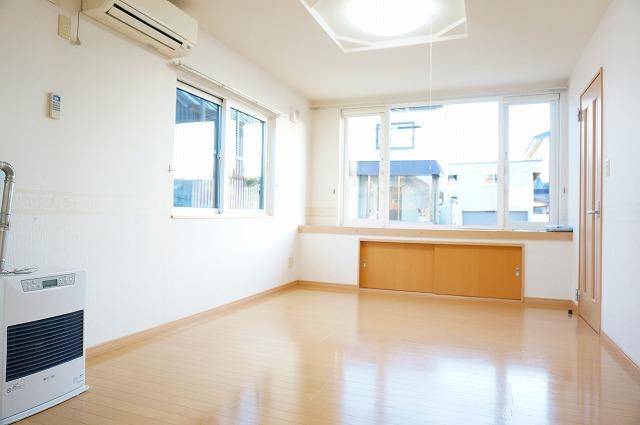 居室・リビング　リビング２