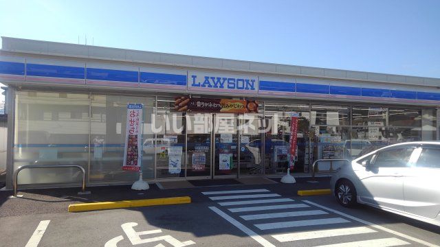 コンビニ　ローソン甲府里吉三丁目店（コンビニ）まで542m