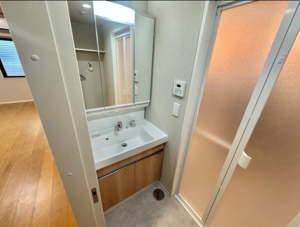 洗面設備　建築中のため、類似物件のお写真です(現状を優先します）