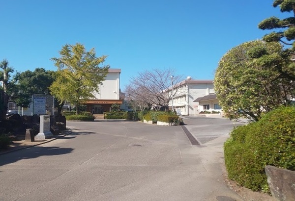 中学校　宮崎市立住吉中学校（中学校）まで1059m