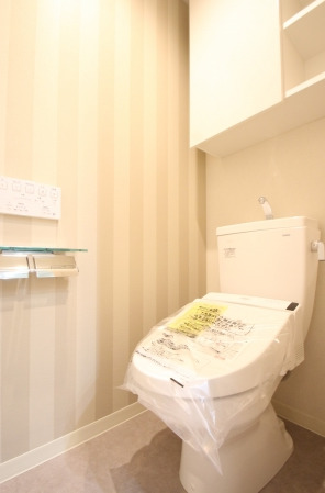 トイレ　落ち着いたトイレです