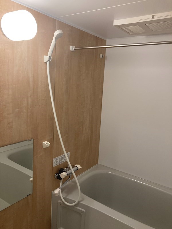 バス・シャワールーム　※同物件・別号室参考写真