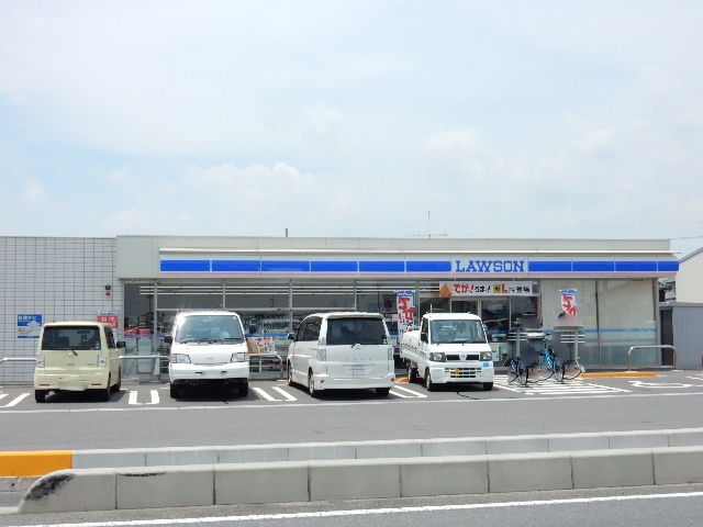 コンビニ　ローソン古新田店（コンビニ）まで730m