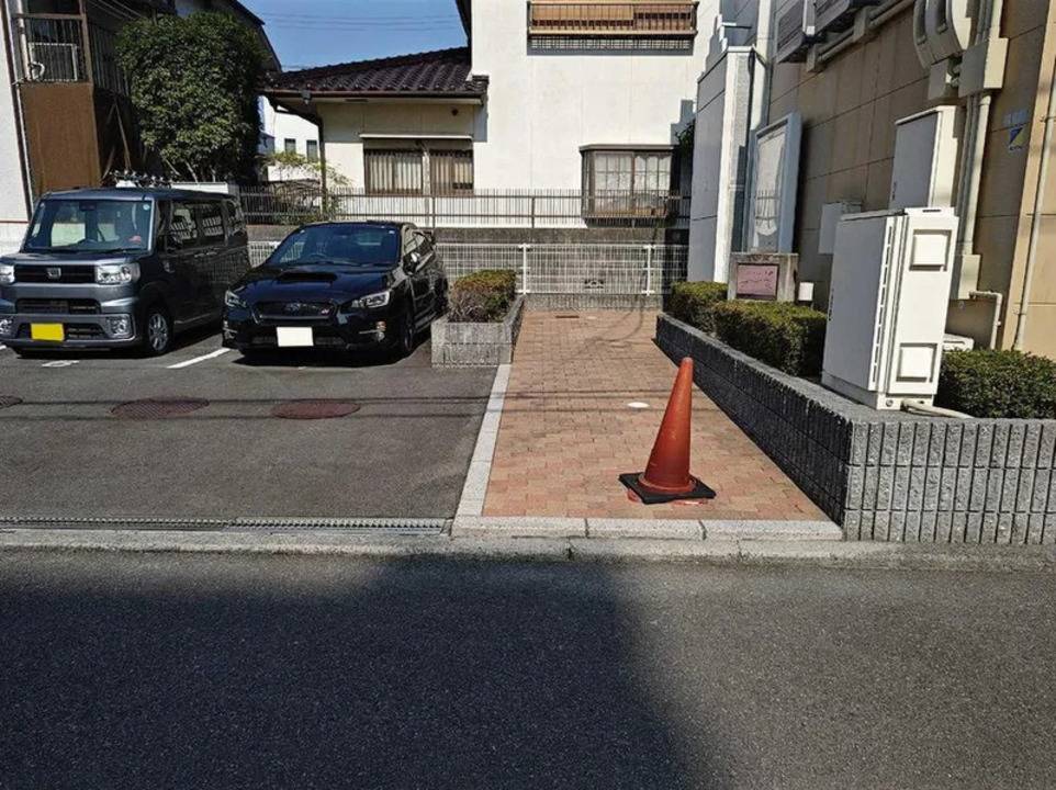エントランス　アプローチ
