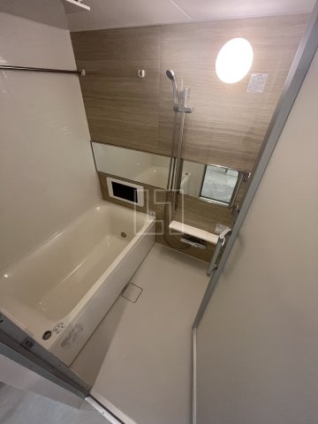 バス・シャワールーム　プレジオ九条　浴室