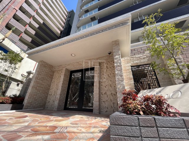 エントランス　プレジオ九条　エントランス