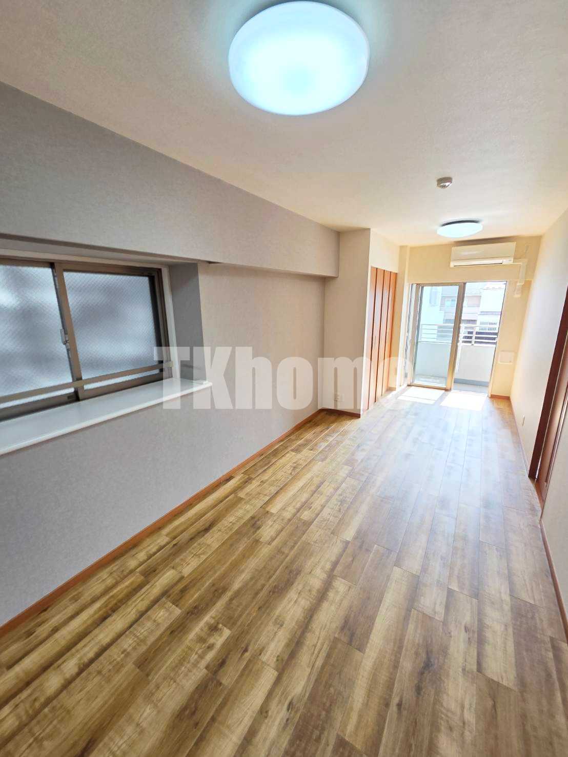 その他部屋・スペース　フローリング10帖の広いお部屋です