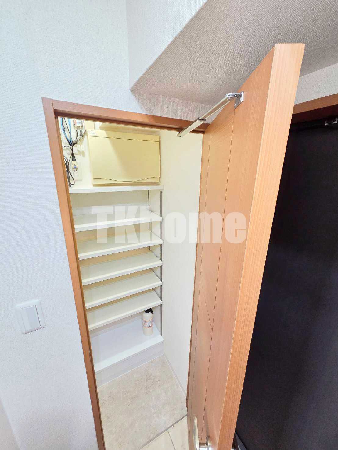 玄関　シューズBOX