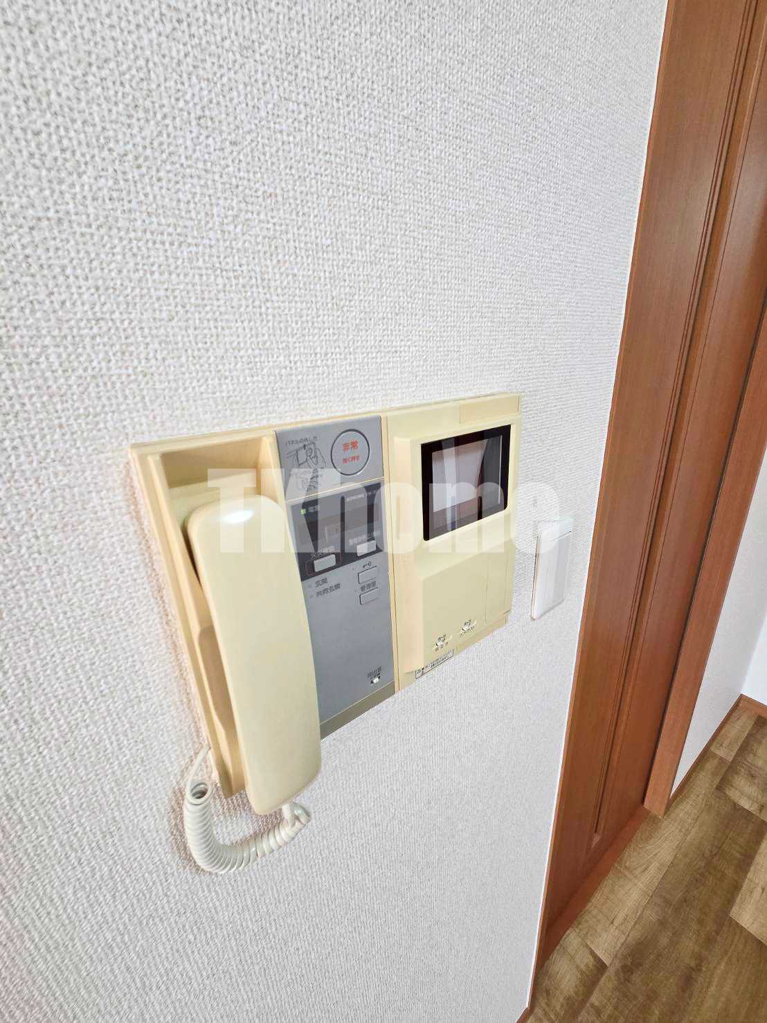 セキュリティ　安心のモニター付きインターホン