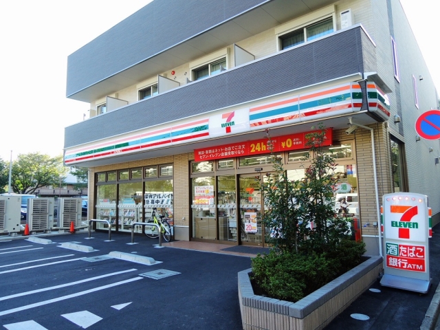 コンビニ　セブンイレブン蓮根3丁目店（コンビニ）まで298m