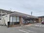 コンビニ　セブン－イレブン奈良法蓮町店（コンビニ）まで550m