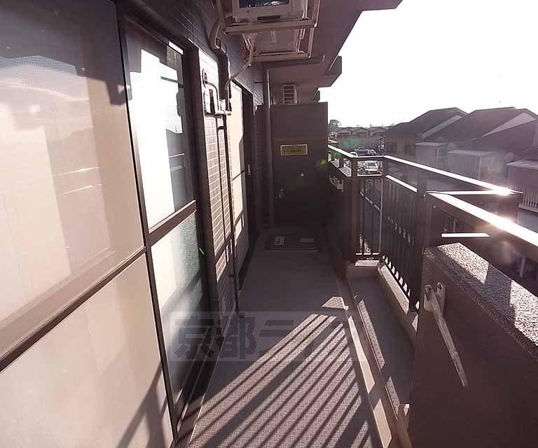 バルコニー　日当たり良好のバルコニーです。