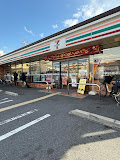 コンビニ　セブンイレブン大阪中宮1丁目店（コンビニ）まで240m