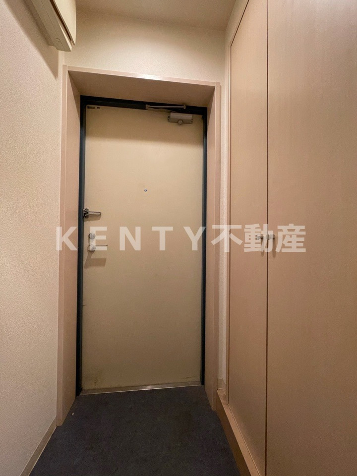 玄関　落ち着いた玄関です