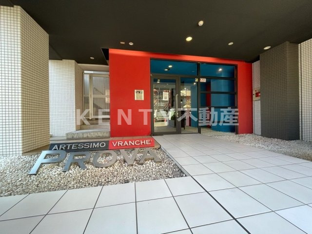 エントランス　ゆとりのあるエントランスです