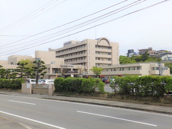 病院　公立学校共済組合四国中央病院（病院）まで1212m
