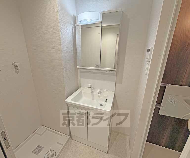 洗面設備　独立洗面台