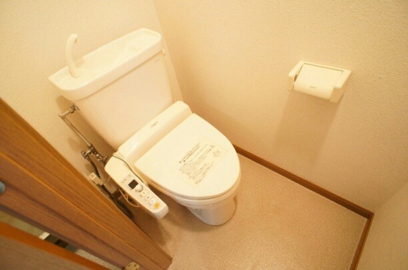 トイレ　図面と現状に相違がある場合には現状を優先