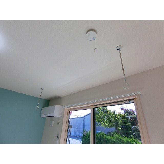 その他設備　室内物干しあり